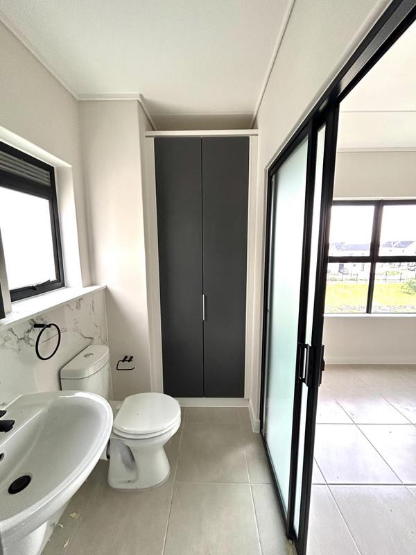 2 Bedroom Property for Sale in The Huntsman Western Cape
